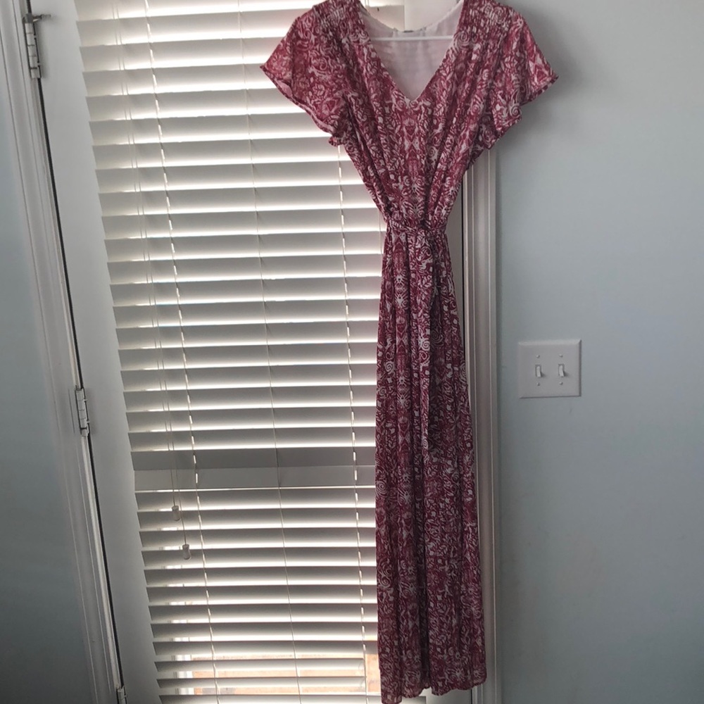 Burgundy and white flowy dress